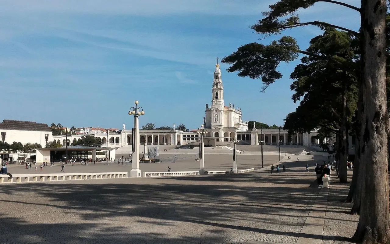 Piazzale del Santuario di Fatima